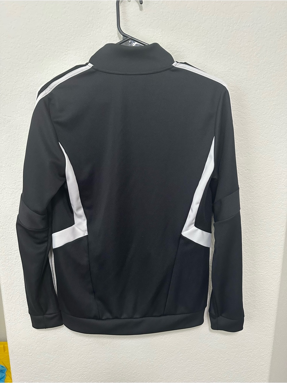 Adidas Jacket! - Picture 5 of 5